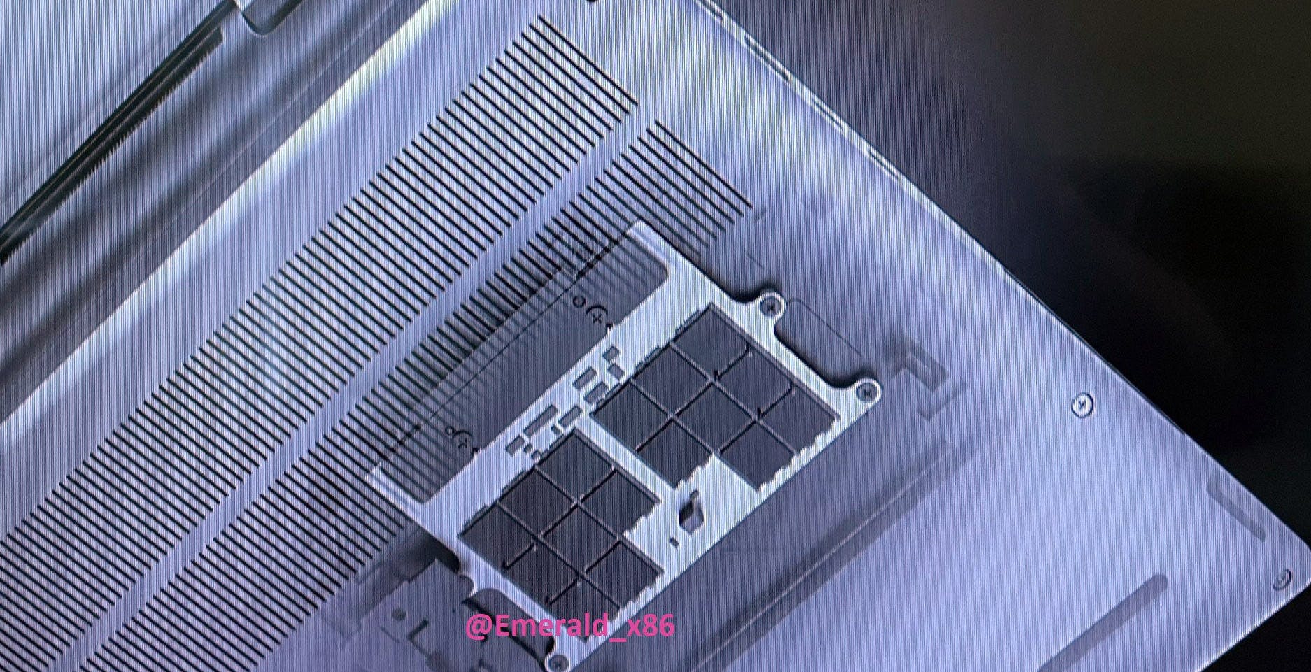 La nuova workstation Precision 7670 ha moduli di memoria proprietari: CAMM al posto di SO-DIMM