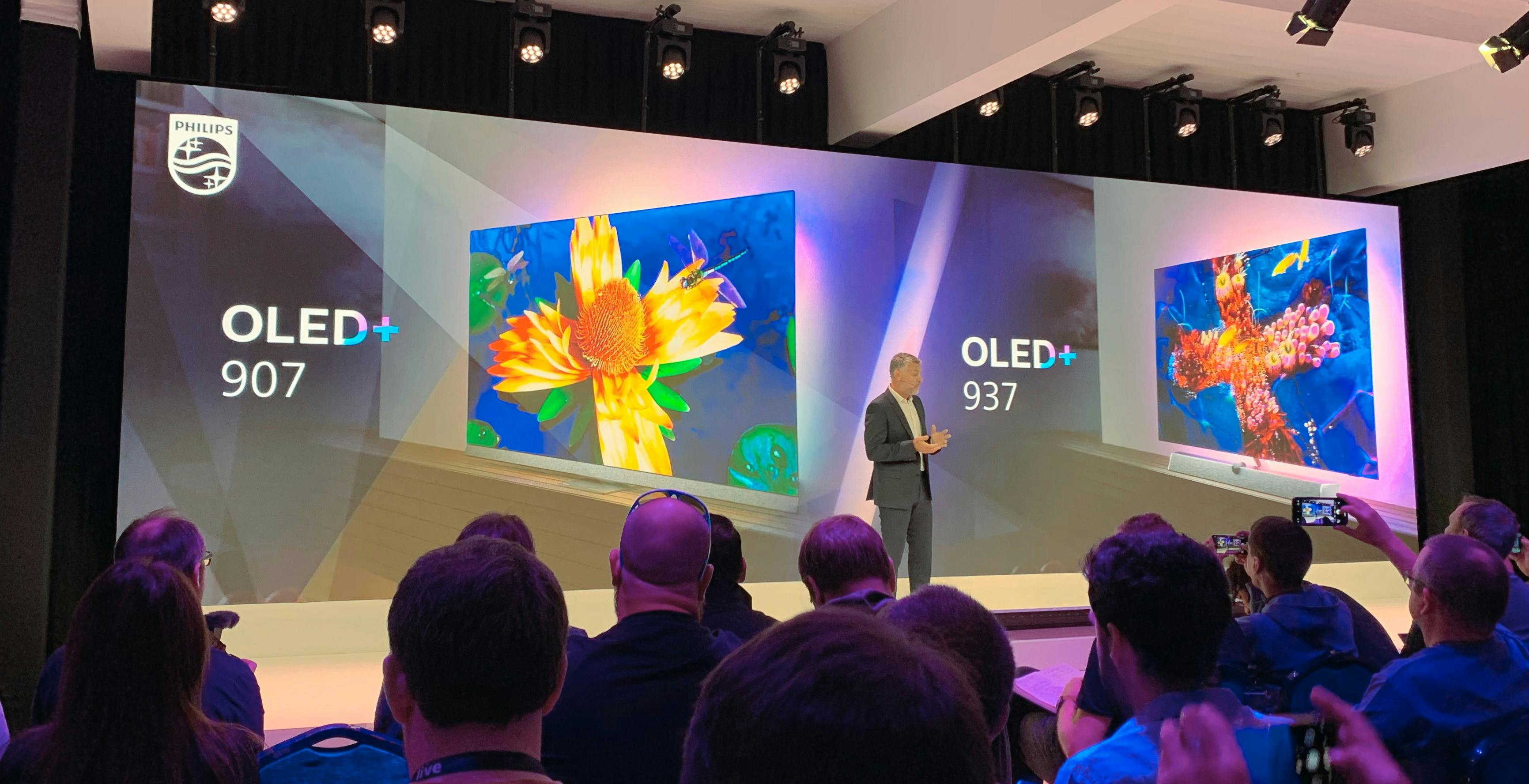 TPVision annuncia la nuova gamma di TV Philips OLED+ con pannelli OLED EX e fino a 1300 cd/mq