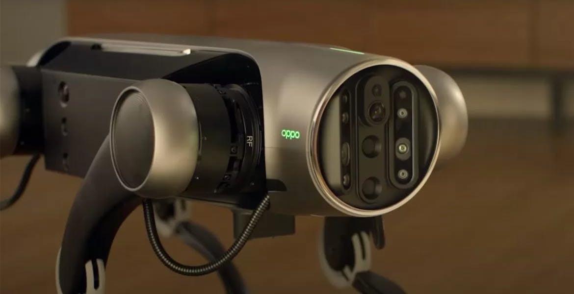 Anche OPPO ha il suo cane robot. Si chiama QRIC e parla, salta e fa le capriole