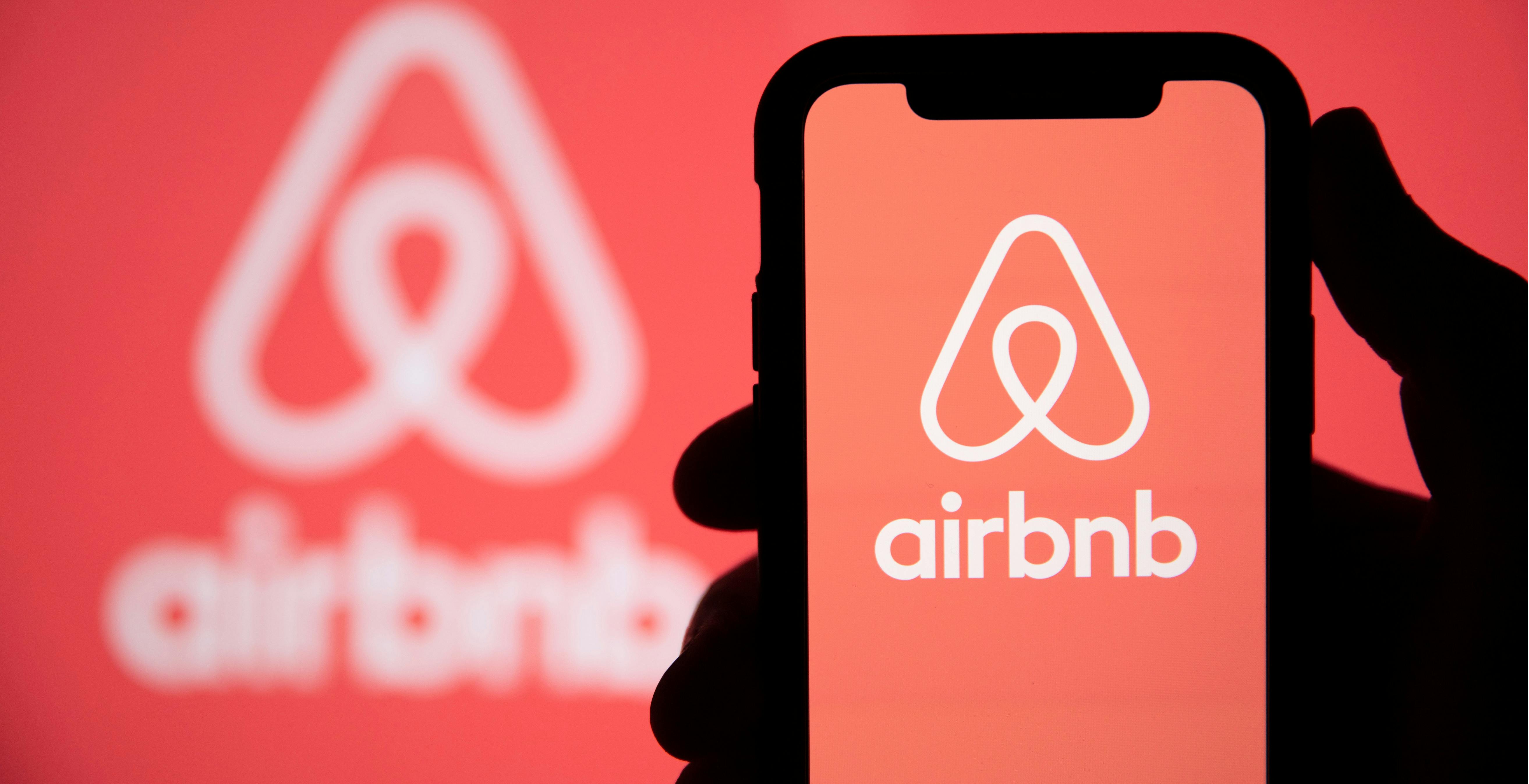 Verso la stretta su Airbnb e affitti brevi: minimo due notti e codice identificativo nazionale per gli immobili