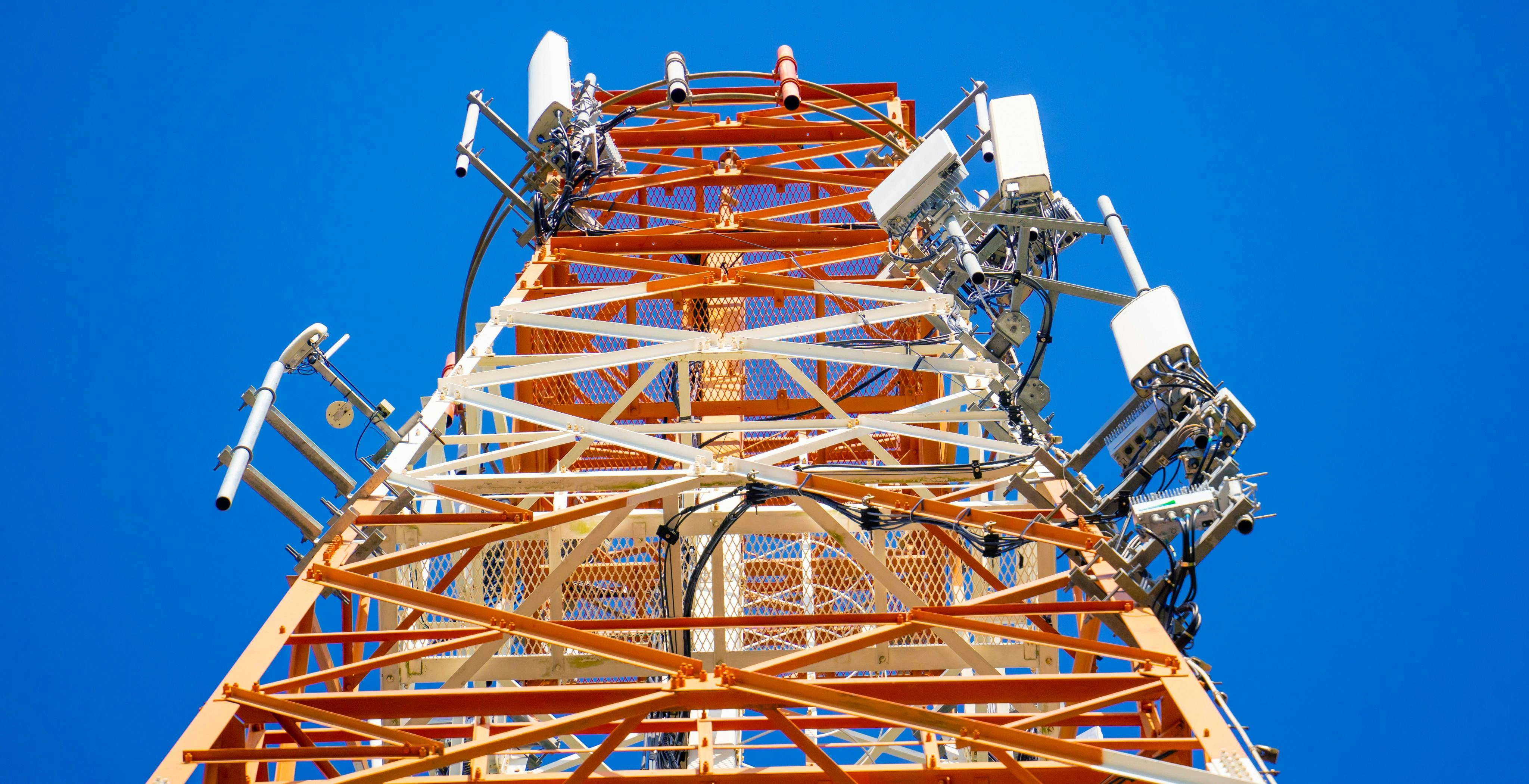 Niente aumento dei limiti per il 5G: saltata all'ultimo la novità nel decreto omnibus