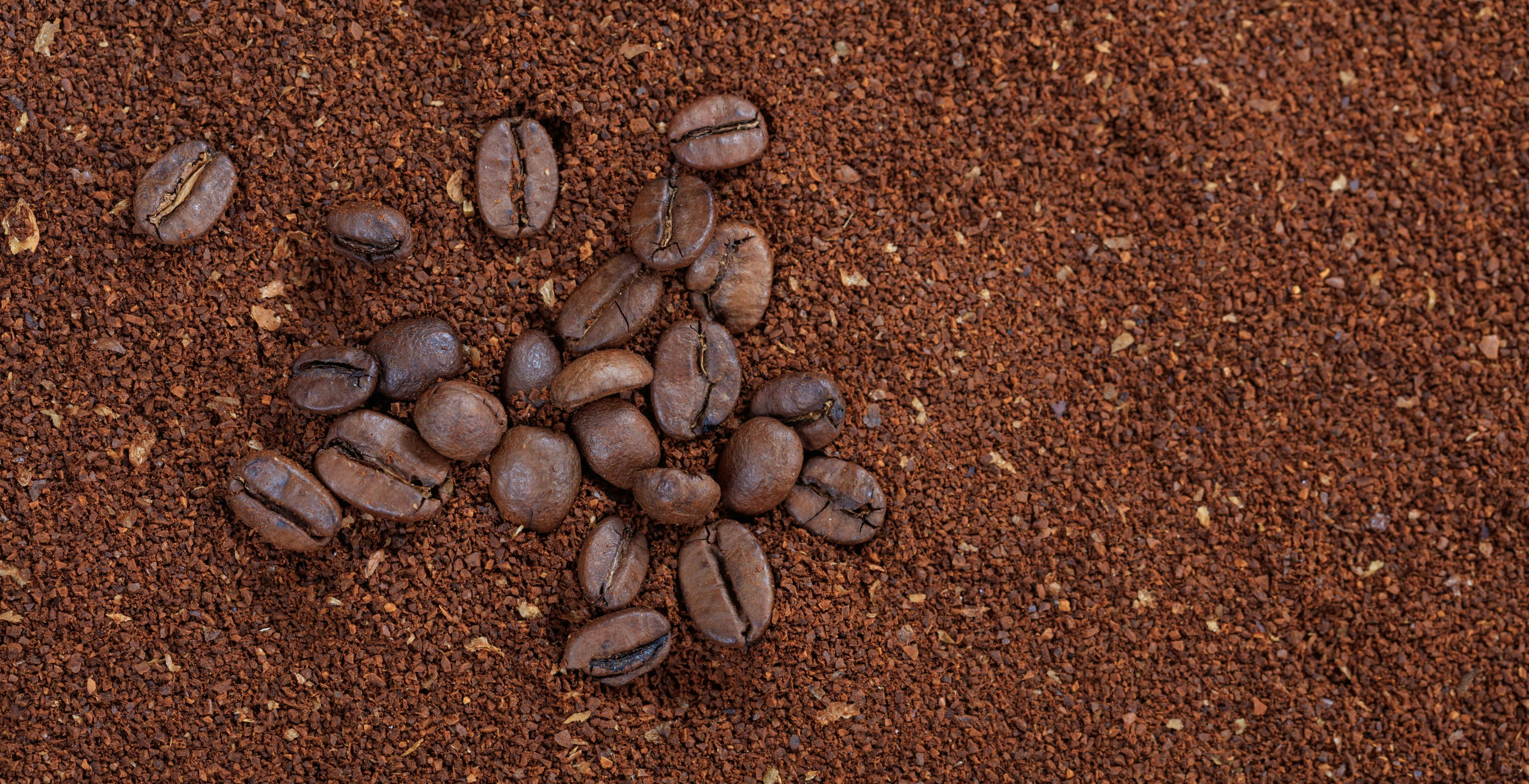 I fondi di caffè macinato per rendere il cemento super-resistente. L'intuizione ecologica arriva dall'Australia