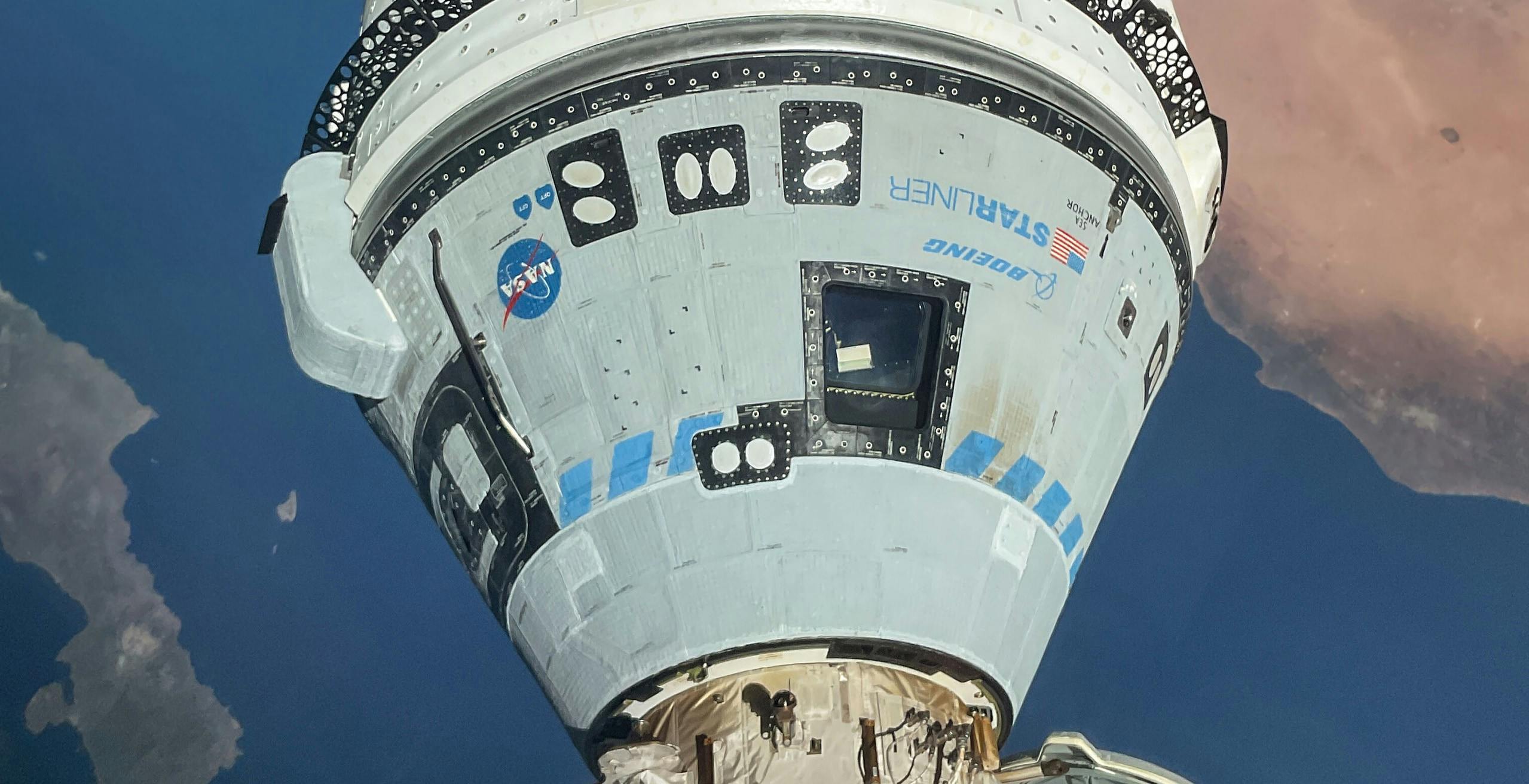 Rimandato il rientro della navicella Starliner: “dobbiamo valutare i dati sul sistema di propulsione”