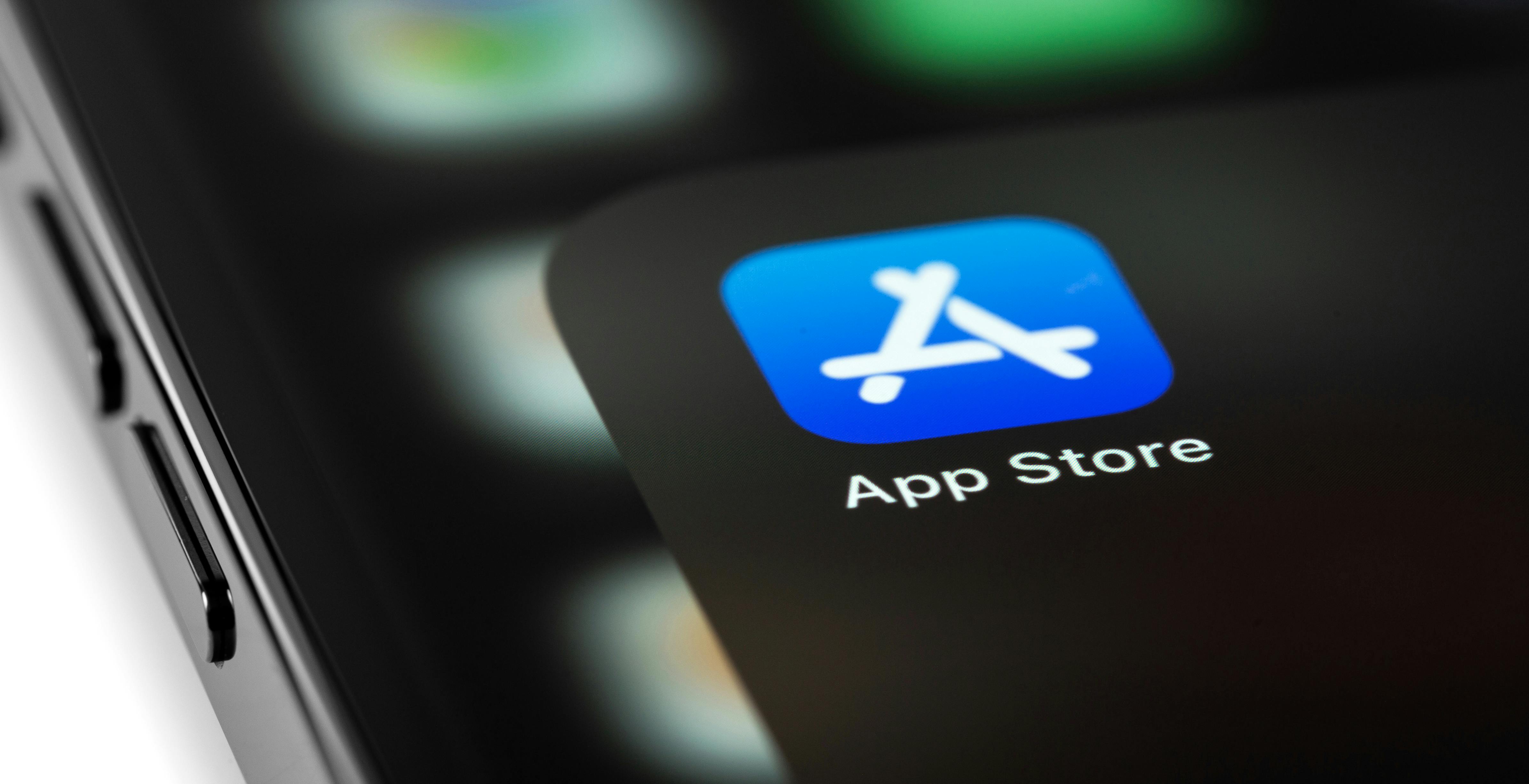 Apple, nuove tariffe per i link esterni di pagamento nell'UE. Spotify: “Proposta deliberatamente confusionaria”