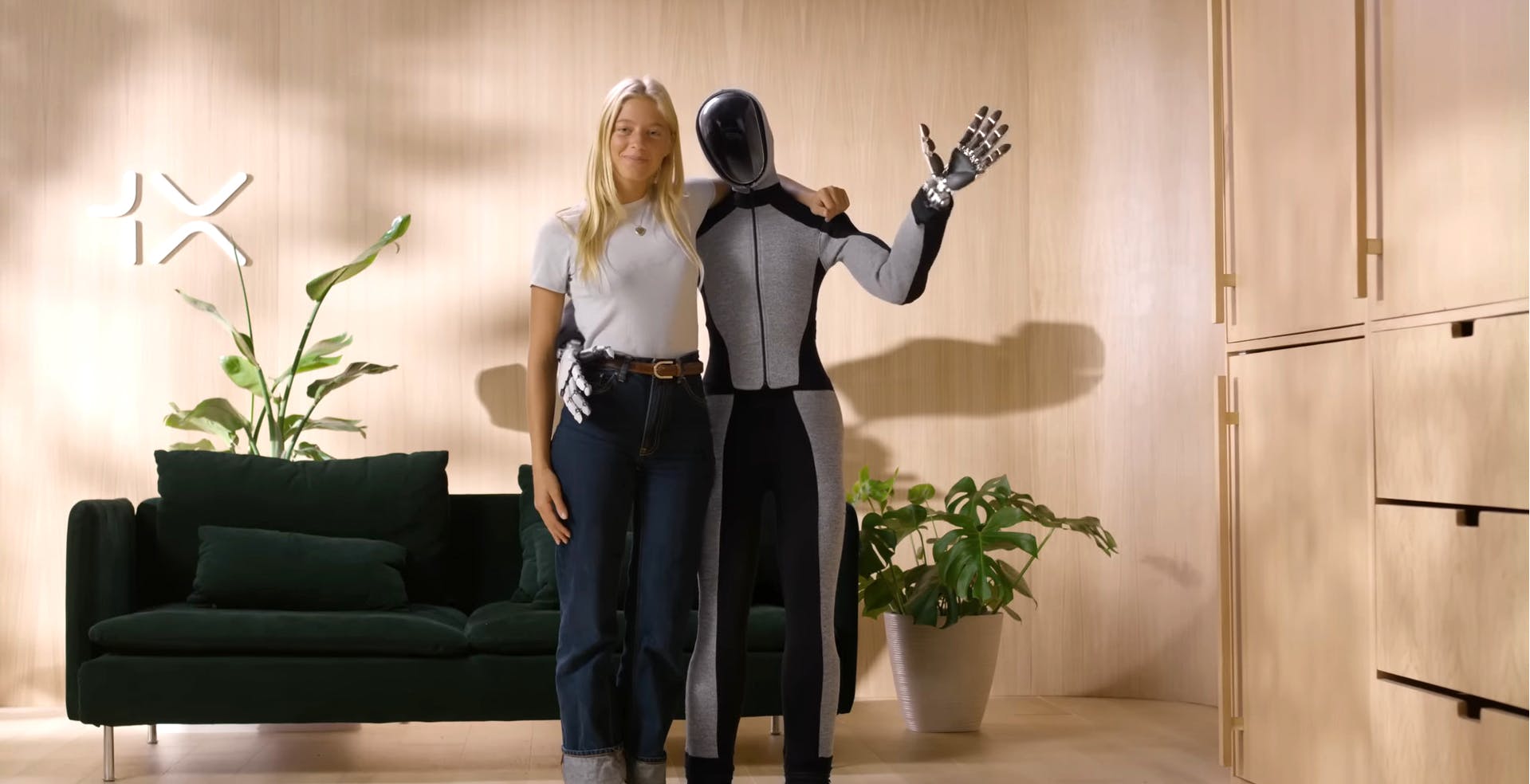 Un androide che fa le faccende domestiche. Si chiama NEO e viene prodotto in Norvegia